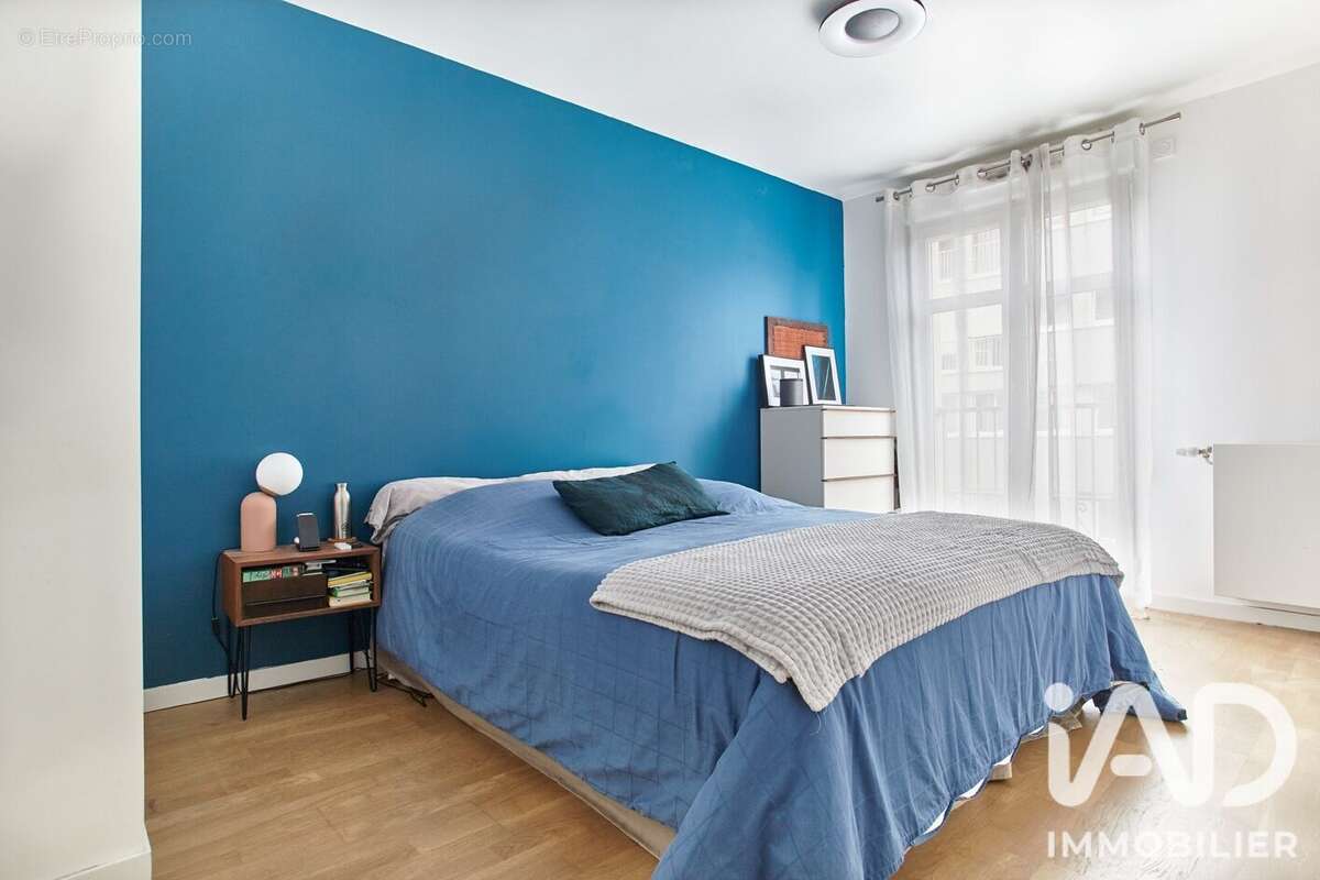 Photo 8 - Appartement à LA GARENNE-COLOMBES