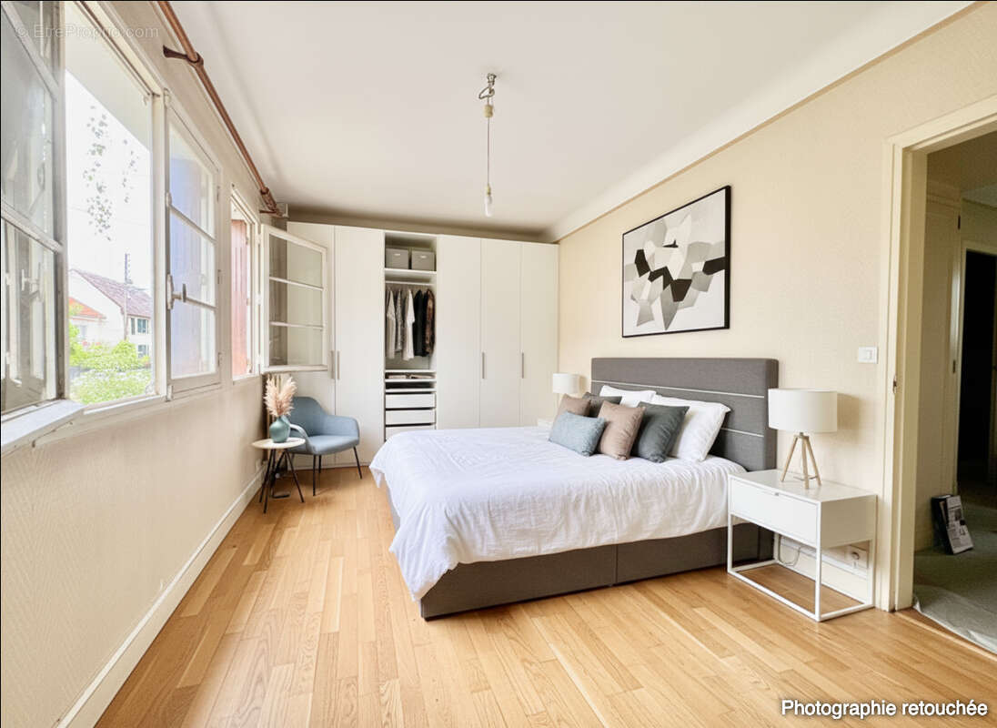 Maison à VERRIERES-LE-BUISSON