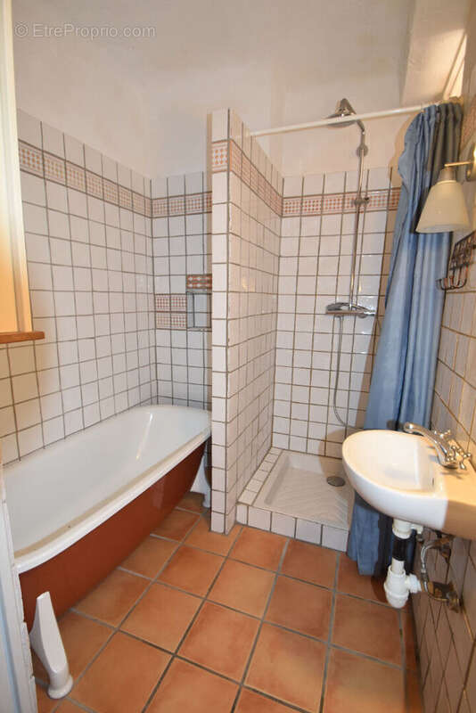 Maison à MONTAUROUX