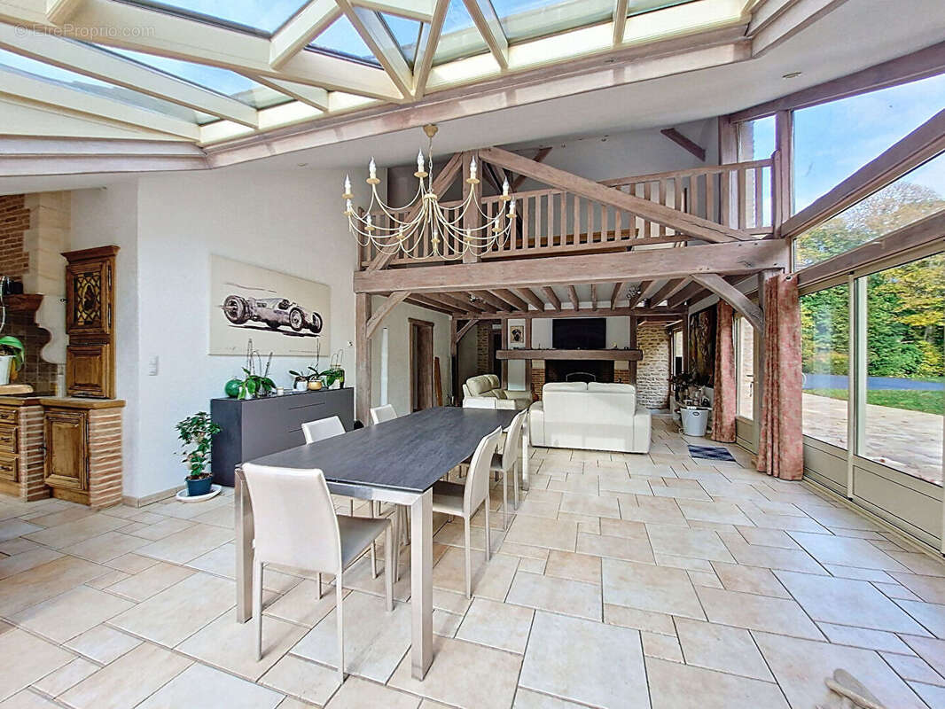 Maison à CHAUMONT-EN-VEXIN