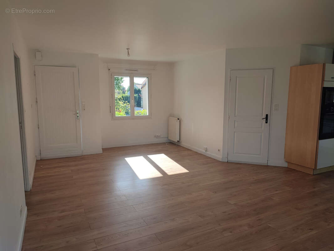 Maison à LES HERBIERS