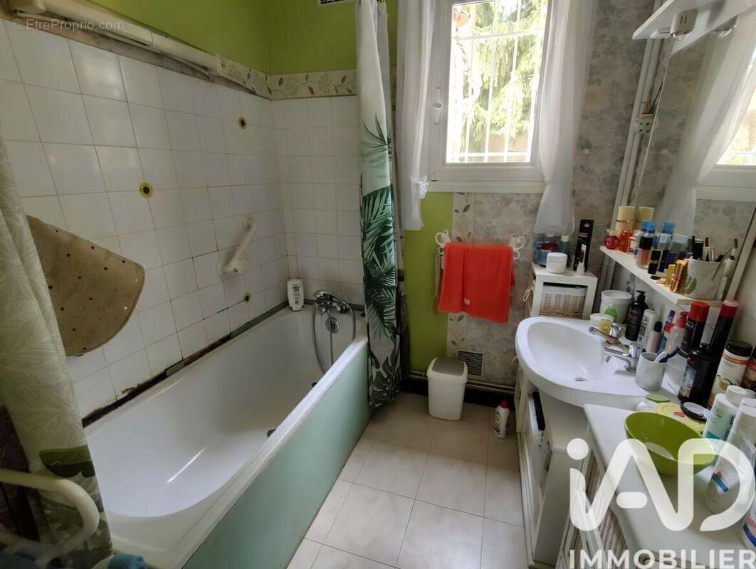 Photo 4 - Maison à COURGENAY