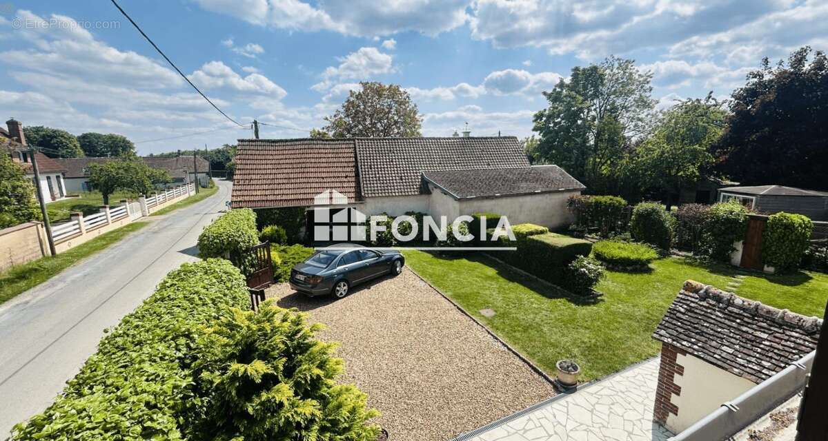 Maison à SAULNIERES