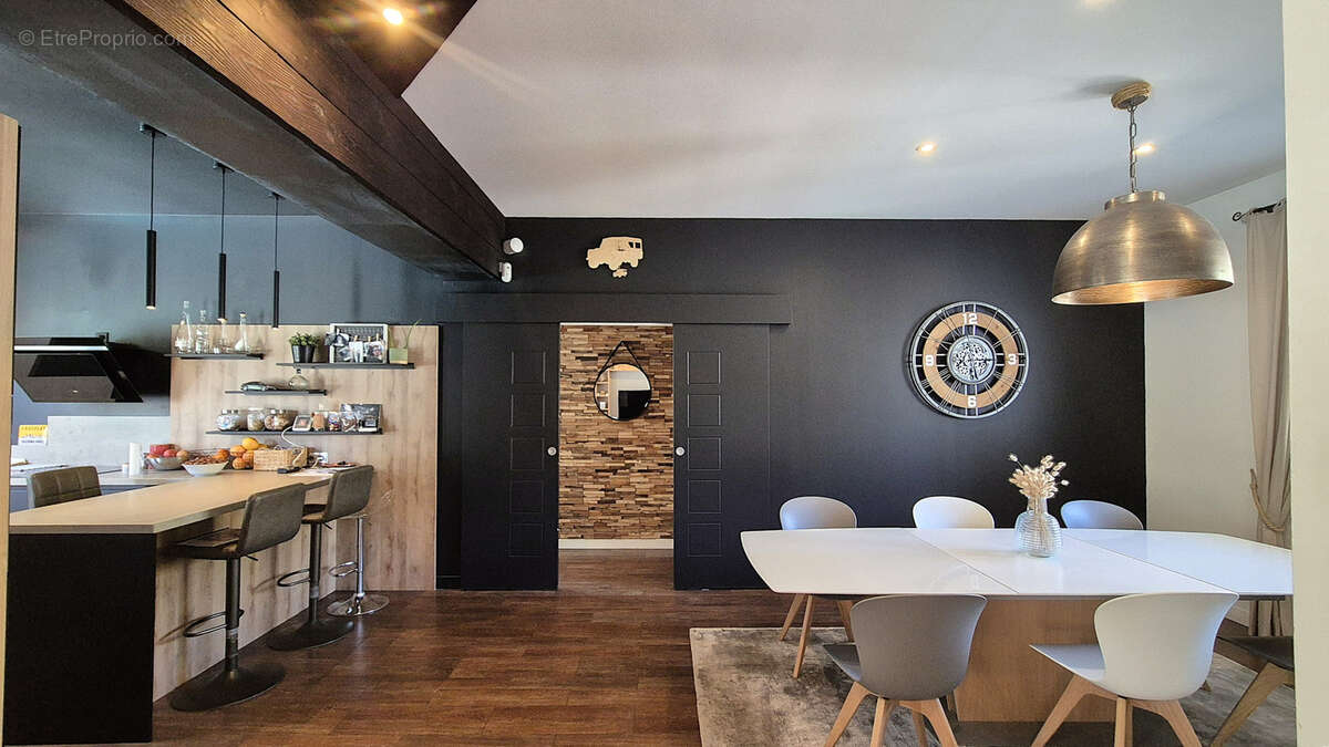 Maison à LE BOUSCAT