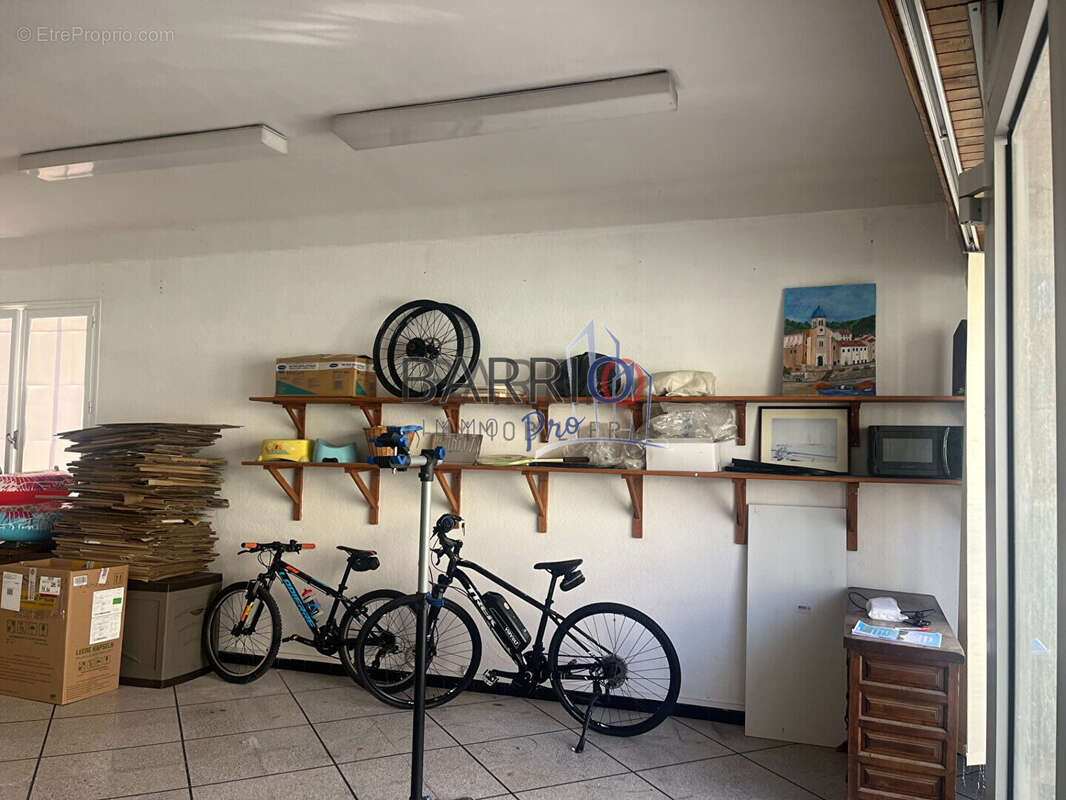 Commerce à PORT-VENDRES