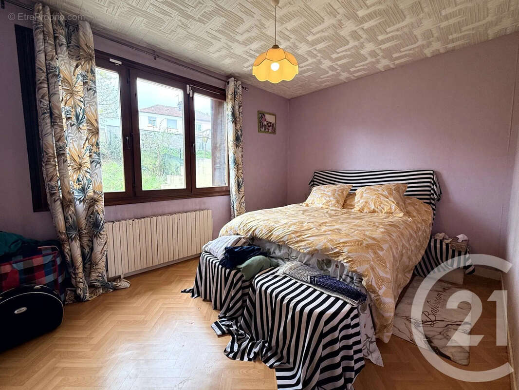 Maison à SAINT-QUENTIN