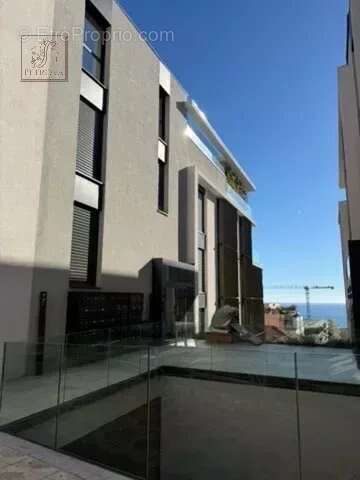 Appartement à BEAUSOLEIL