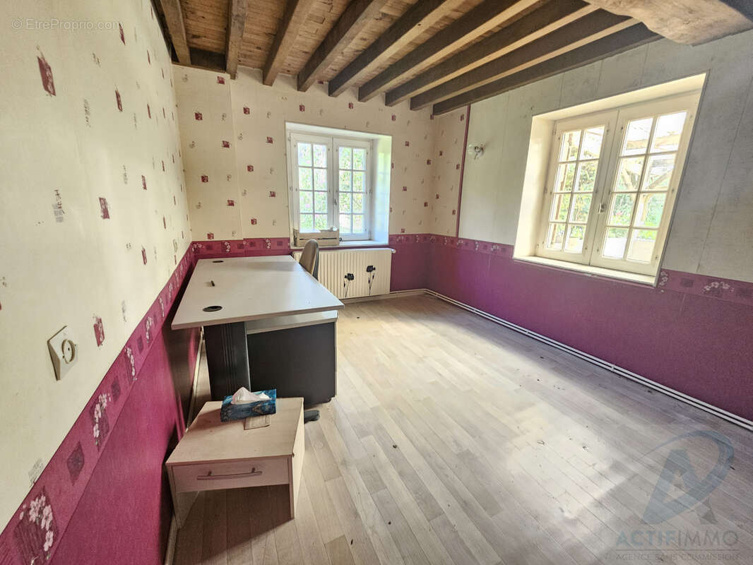 Maison à BELLOU-EN-HOULME