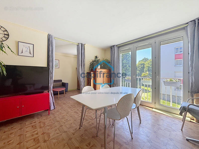 Appartement à BOIS-GUILLAUME