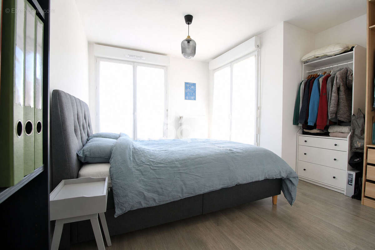 Appartement à BRIE-COMTE-ROBERT