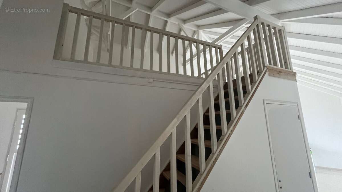 Maison 102 m² à Le Carbet  - photo 8
