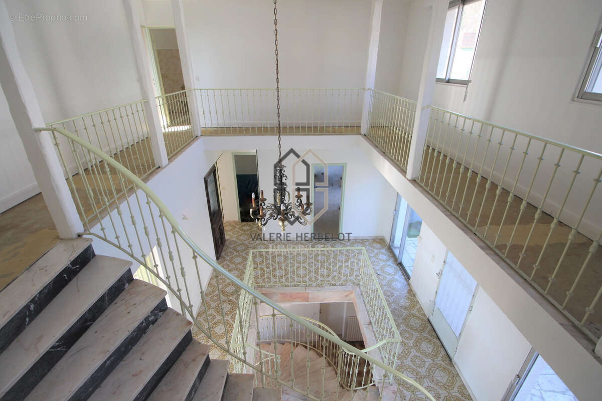 Maison à CHENNEVIERES-SUR-MARNE