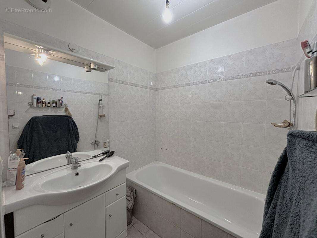 Appartement à CAGNES-SUR-MER