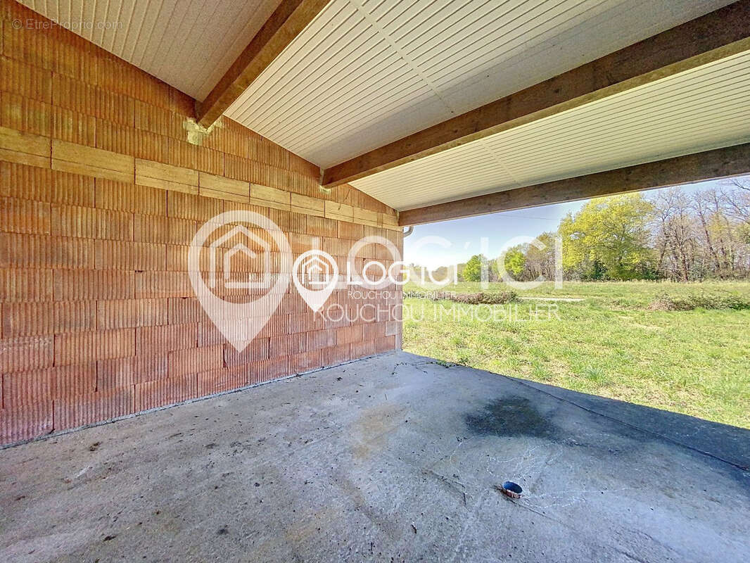 Maison à CORBERE-ABERES