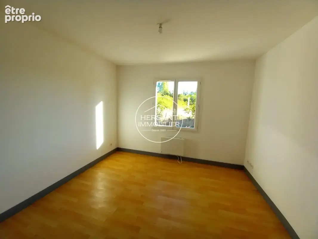 DRY -   Maison de plain-pied, habitable de suite, avec  potentiel d'évolution - photo 11