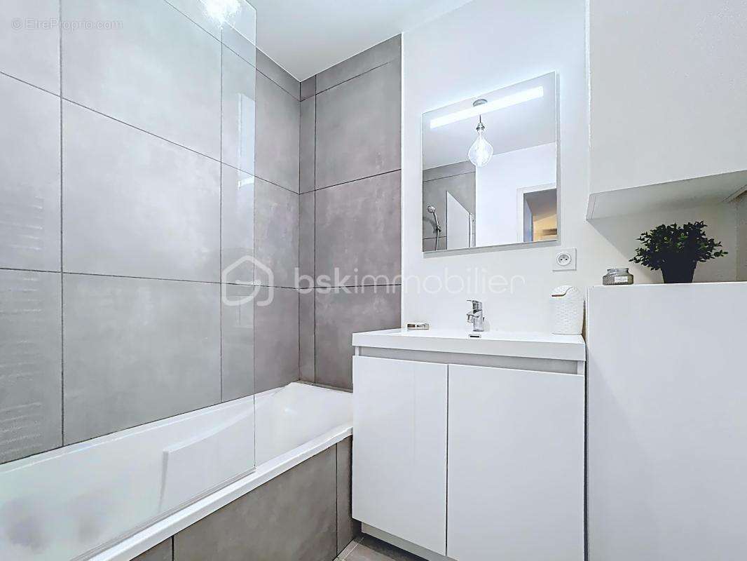 Maison contemporaine 90 m² – 3 chambres – Jardin – garage - photo 10