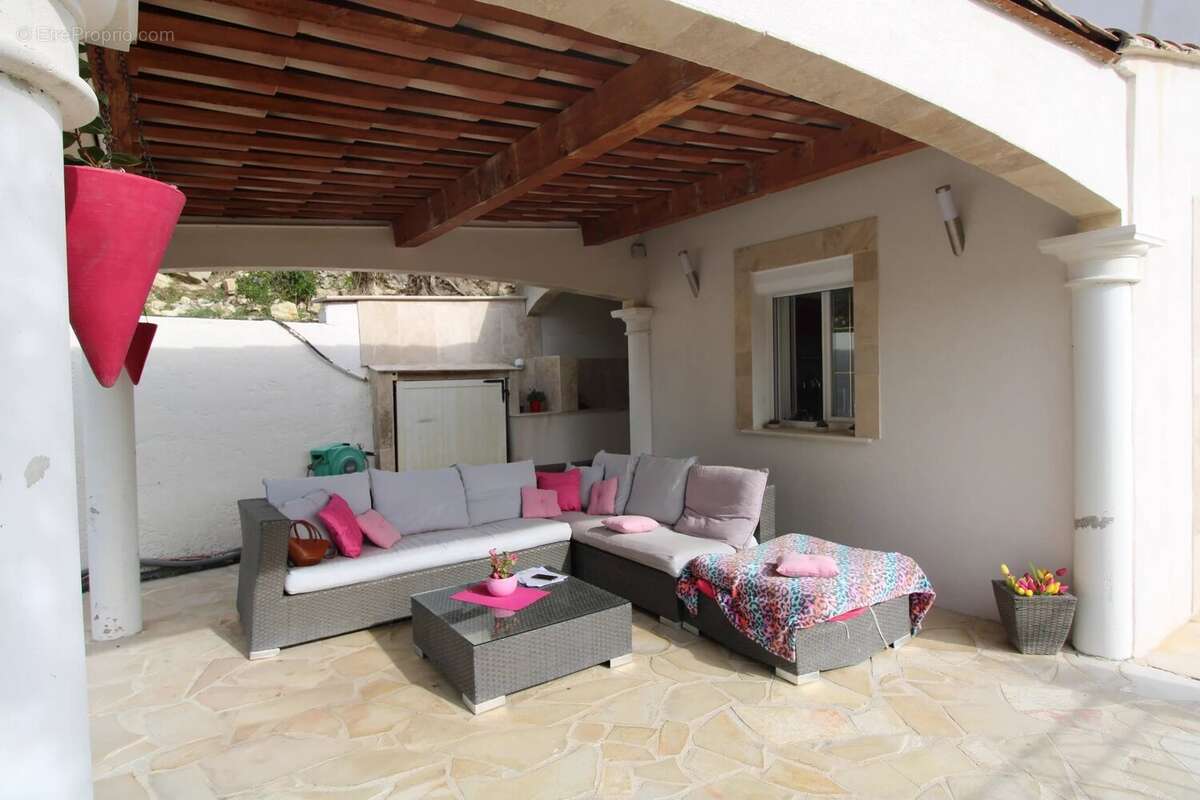 Maison à L'ESCARENE