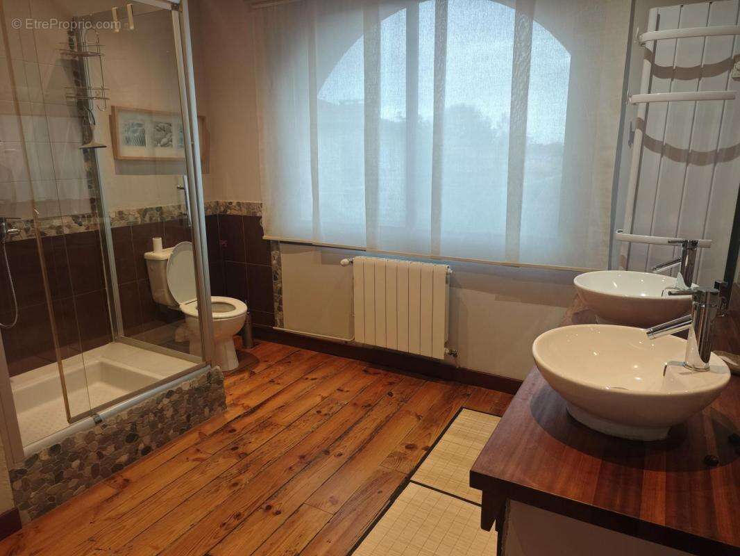 Toulouse 31200 , superbe villa de 174m² sur une parcelle verdoyante de 1458m² - photo 5