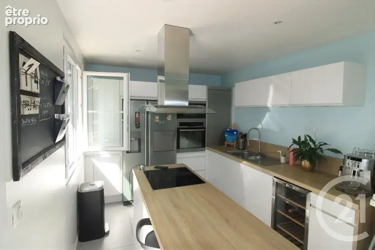 Maison 220 m² à Yerres  - photo 5