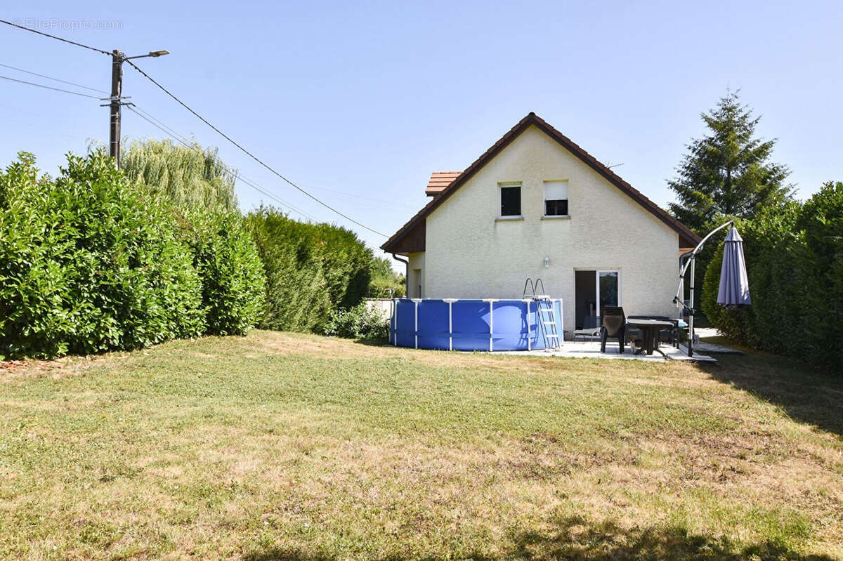 Belle maison familiale T6 de 130 m² avec terrasse et double garage - photo 3