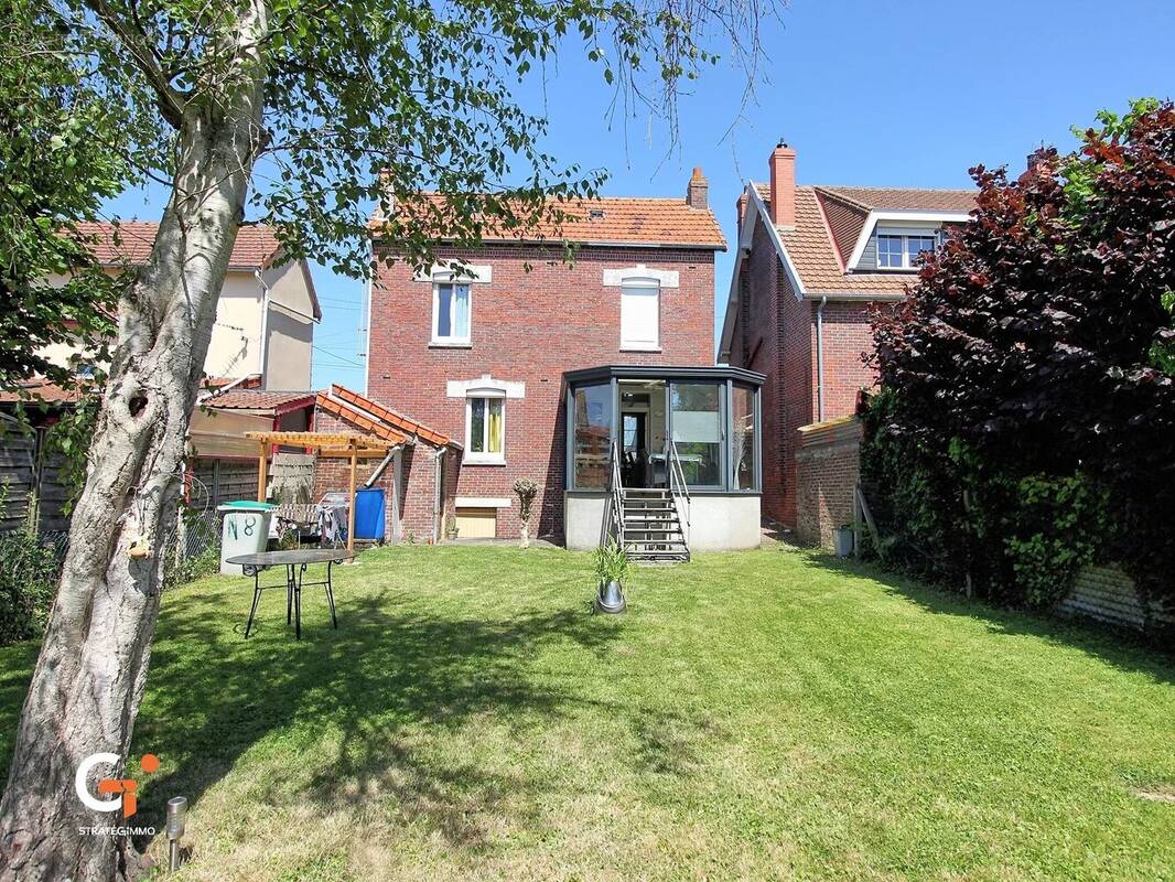 Maison à GREGES