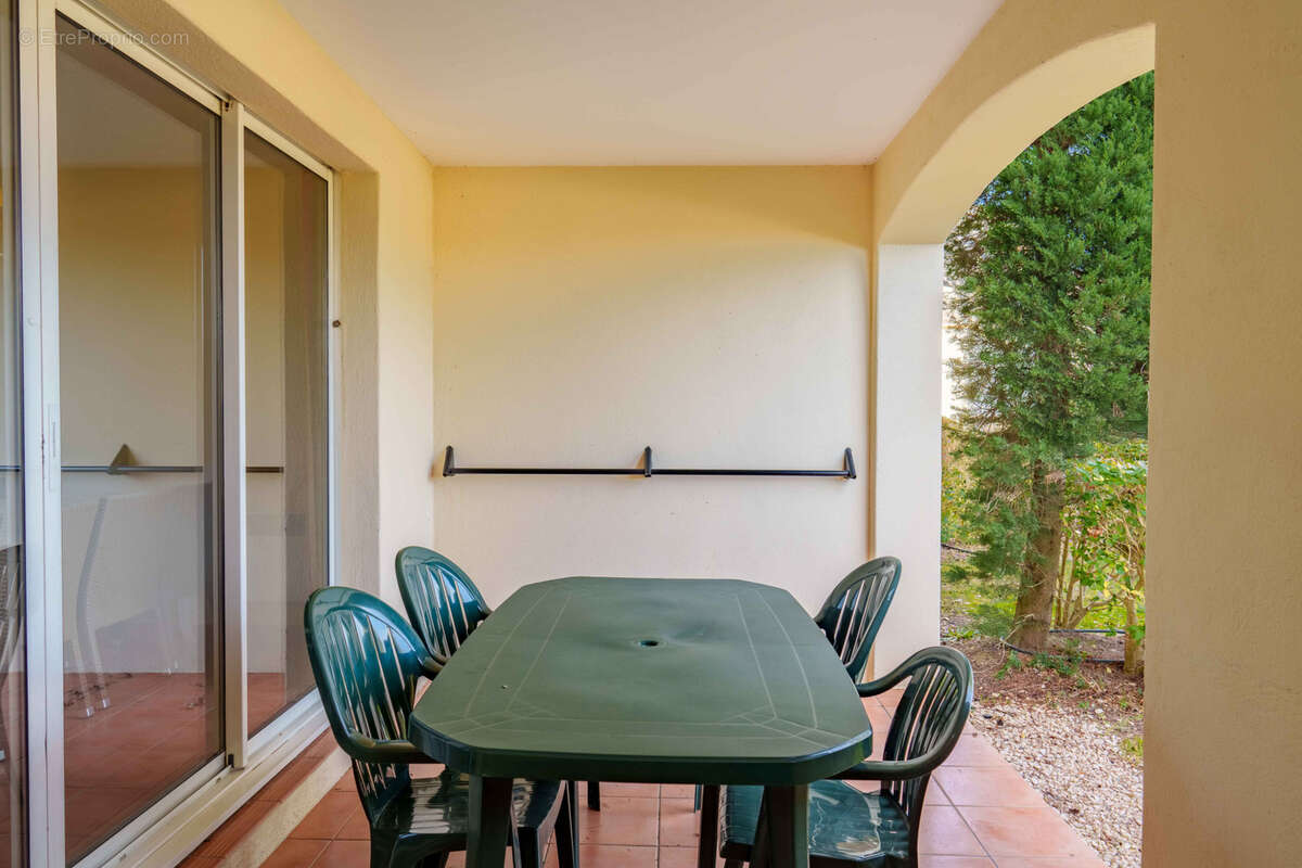 Appartement à MALLEMORT