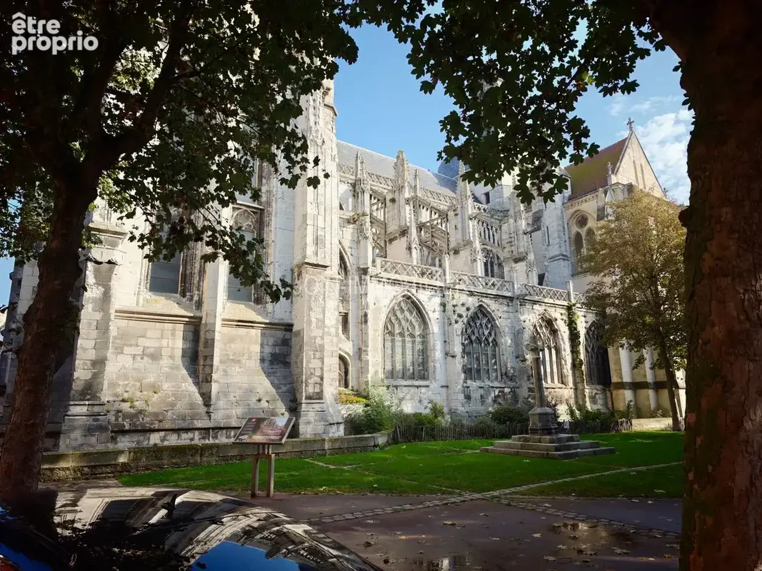 Dieppe - Studio de standing 18 m² refait à neuf - Vue imprenable sur l'Église Saint-Jacques - photo 9