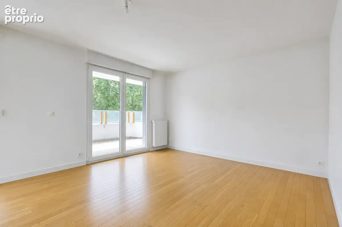 Face à la forêt domaniale de Saint-Germain-en-Laye   Élégant appartement familial de 80 m2 avec terrasse - photo 5