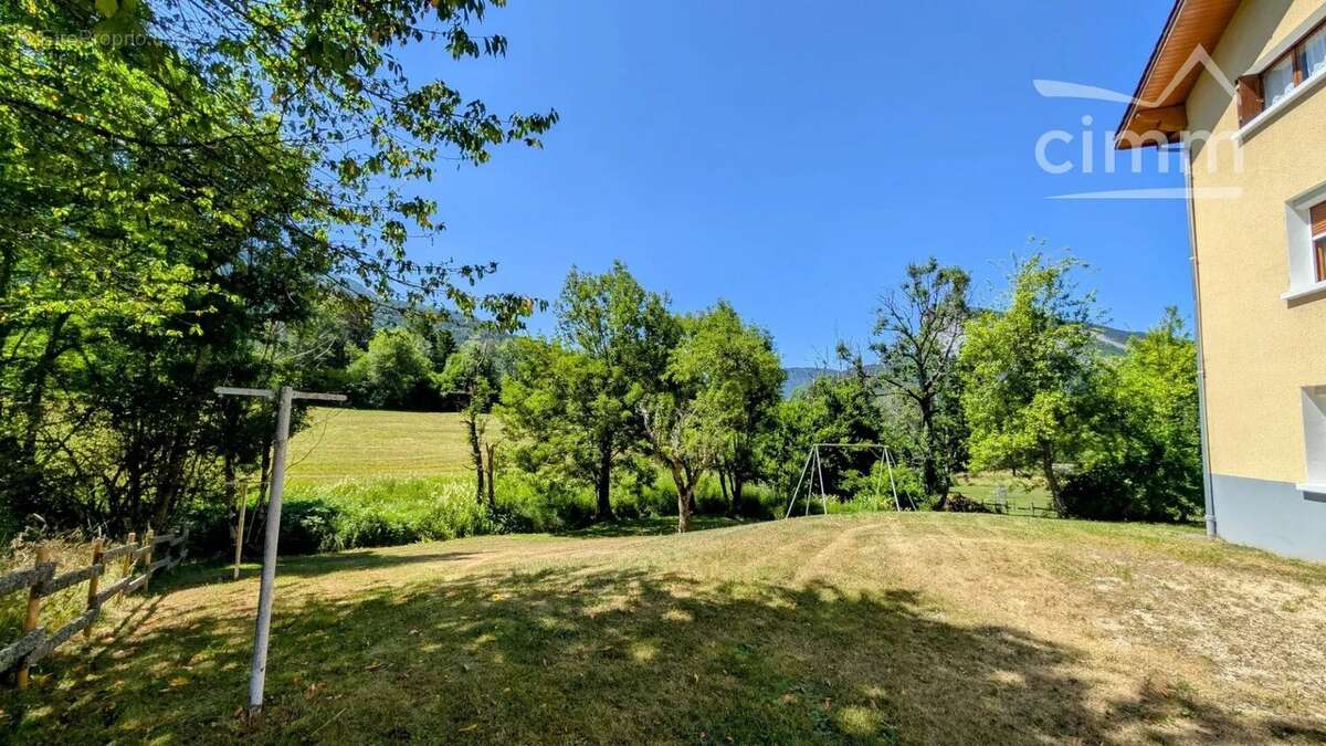 Maison à SAINT-PIERRE-DE-CHARTREUSE