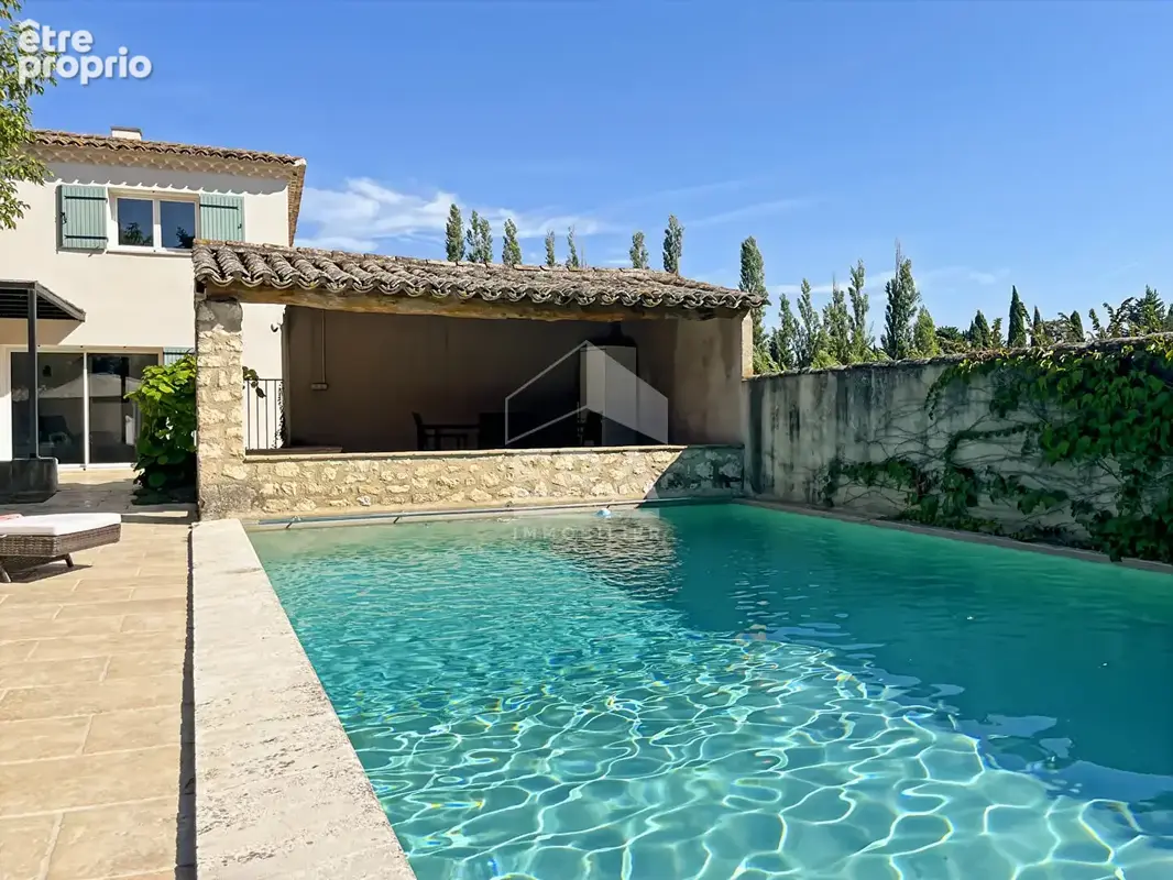 Maison 207m² à mollégès - photo 4