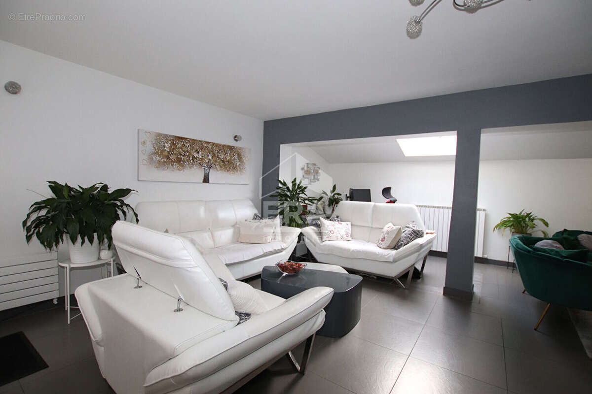 Maison à VILLIERS-SUR-MARNE