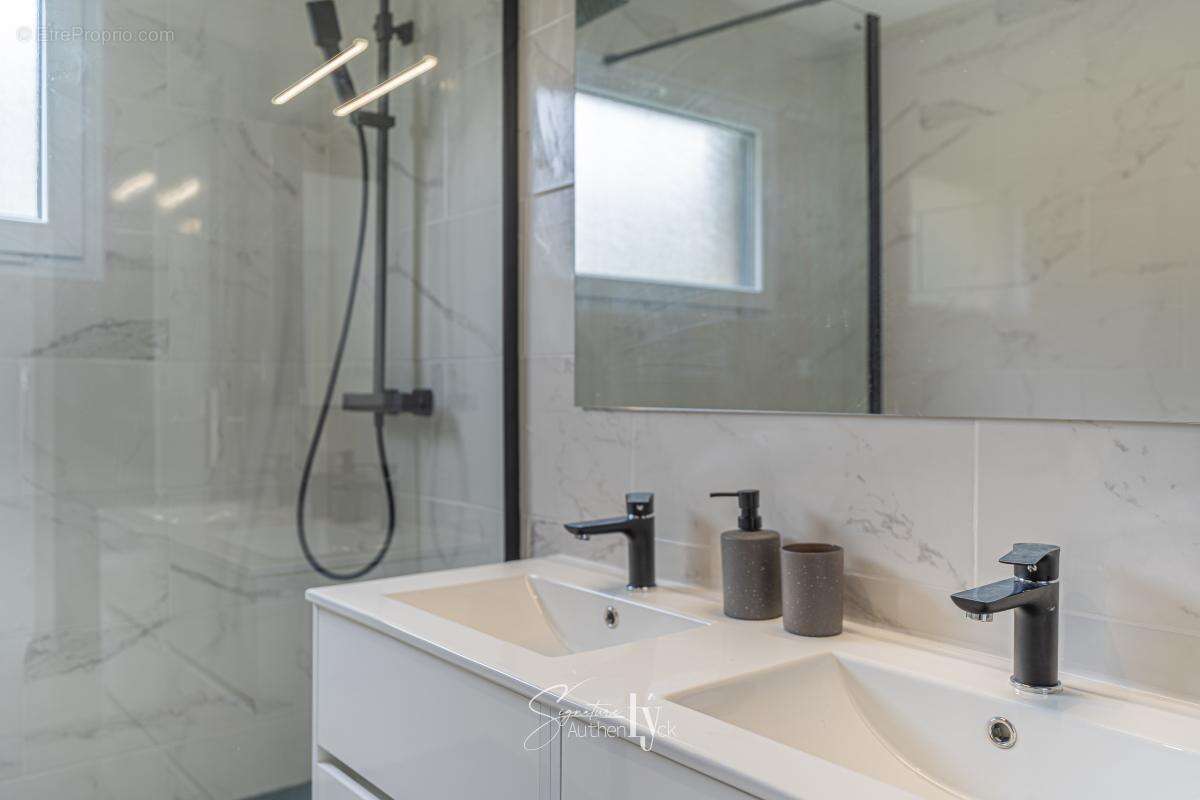 Maison 120 m² à Limoges  - photo 4