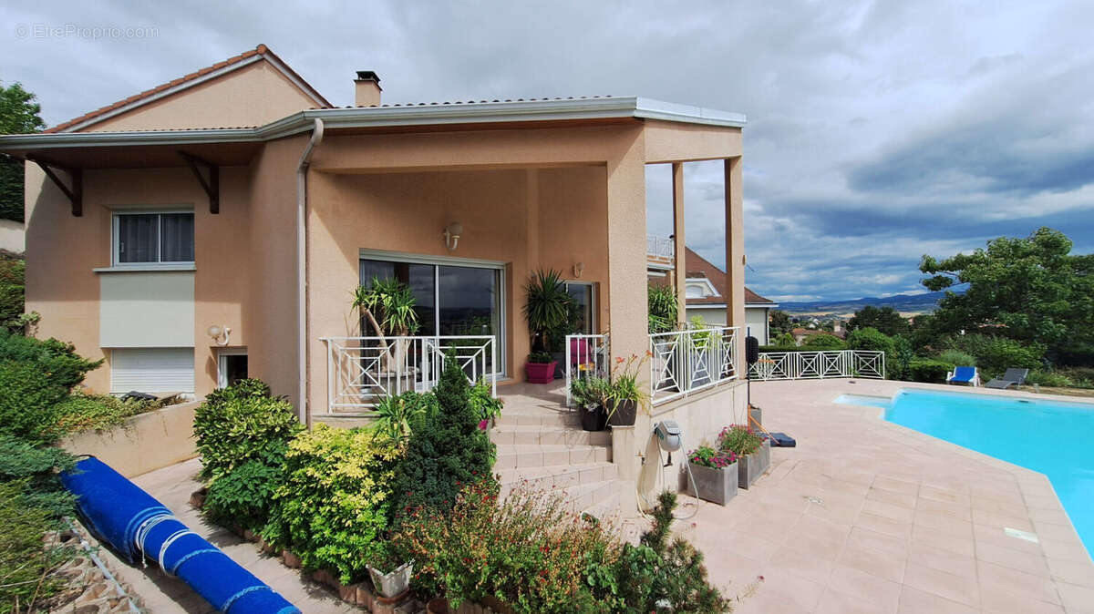 Maison à COURNON-D'AUVERGNE