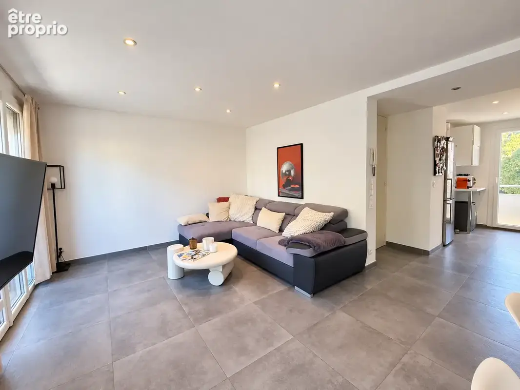 Appartement t3 avec balcon et cave - photo 5