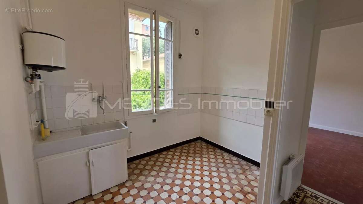 Appartement à BEAUSOLEIL