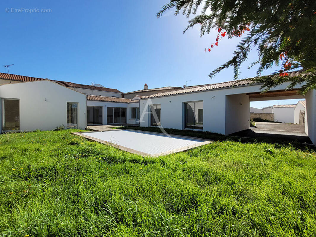 Maison à PUILBOREAU