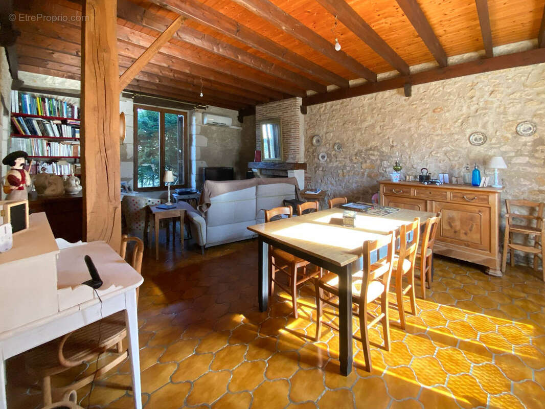 Maison à LE BLANC