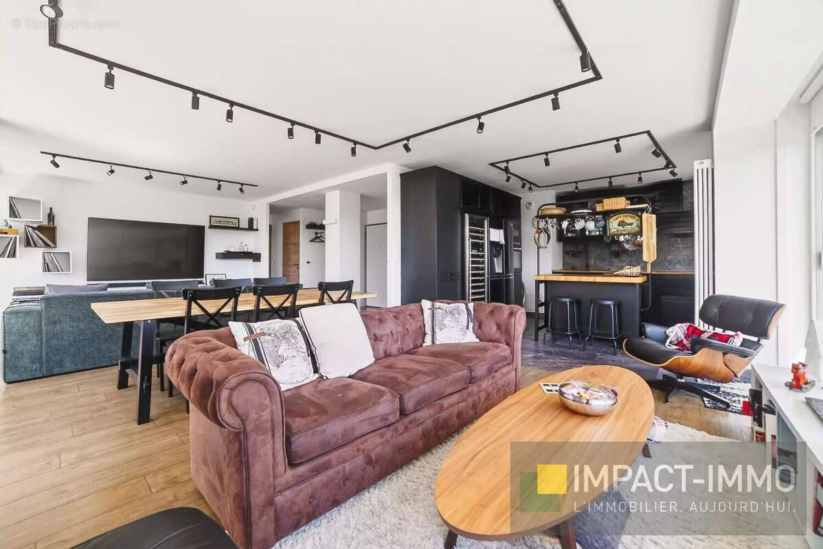 Appartement à PUTEAUX