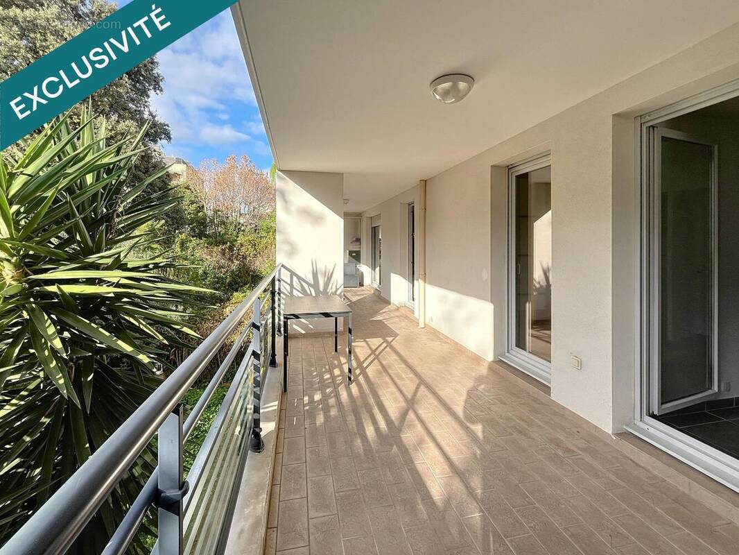 Photo 1 - Appartement à MARSEILLE-8E