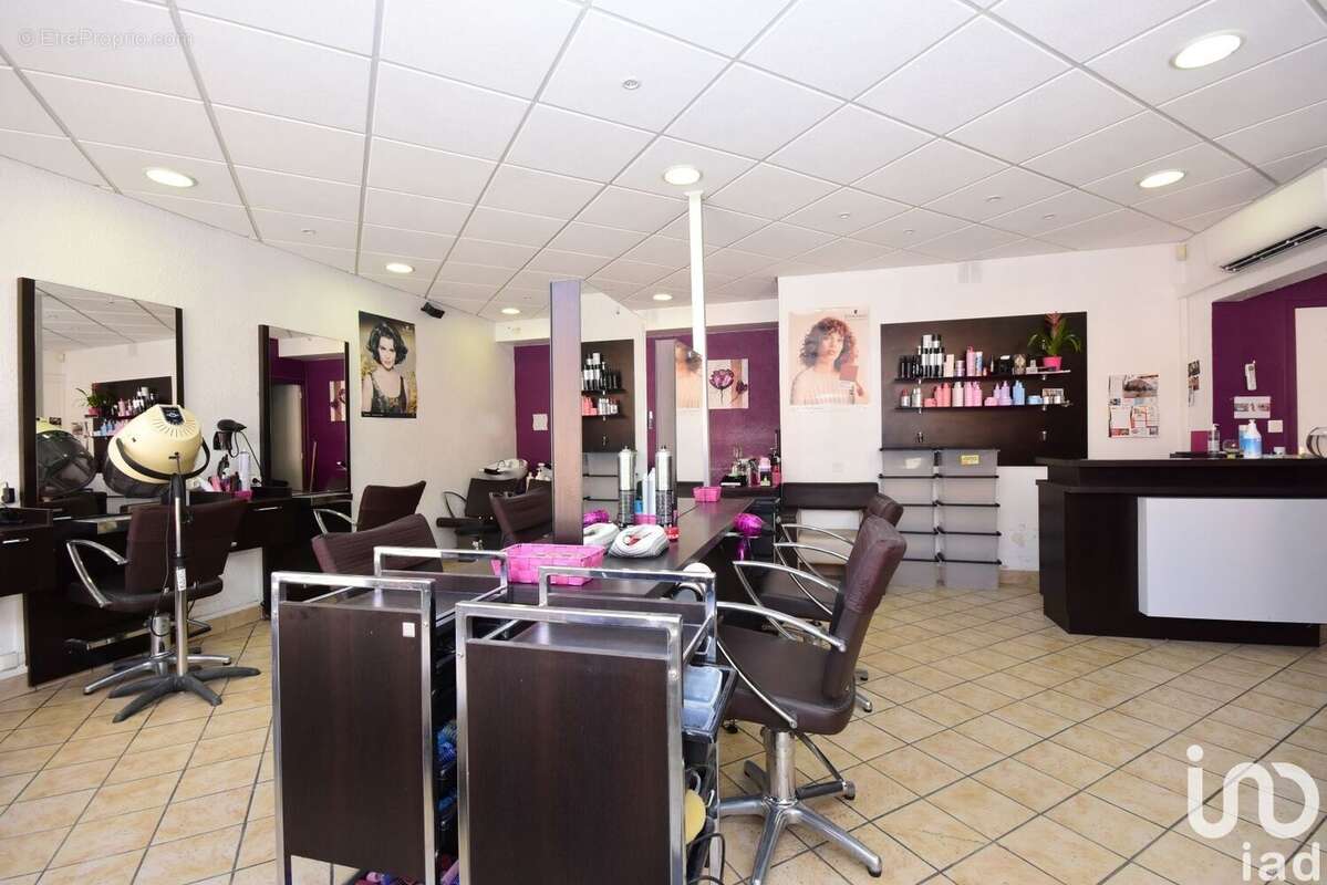 Photo 6 - Commerce à MEYZIEU