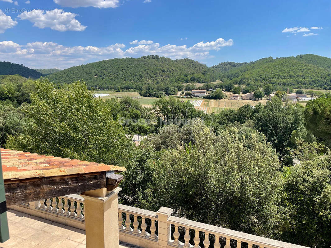 Allemagne En Provence T6 -163 m2 piscine garages 2159m² de terrain - photo 25