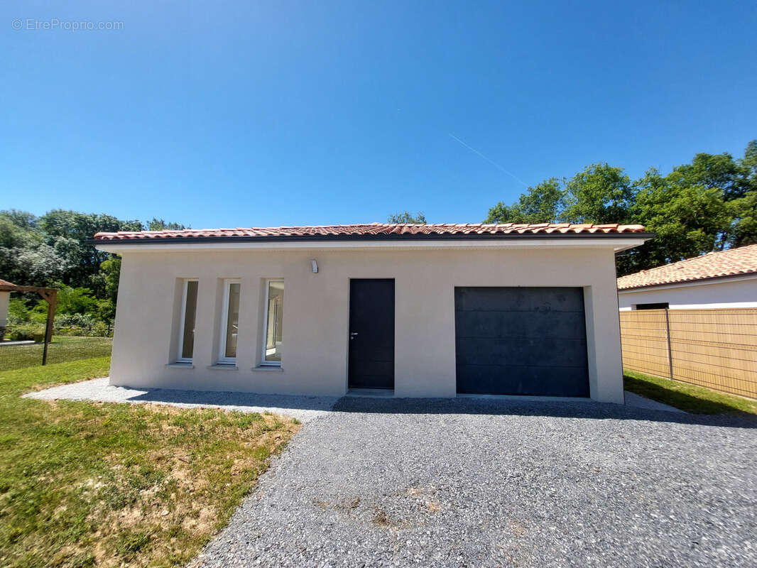 À vendre - Maison neuve RE 2020 à Brens (5 min de Gaillac) - photo 4