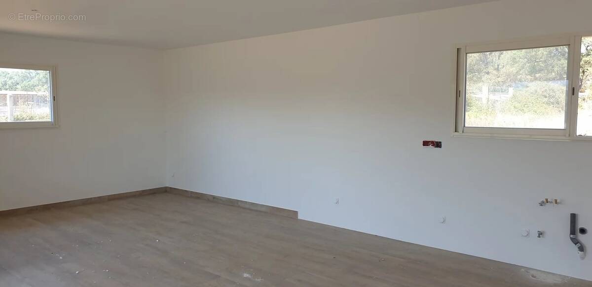 Maison à PRUNELLI-DI-FIUMORBO