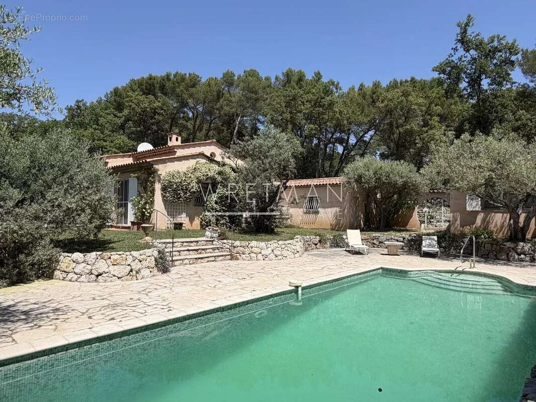 Maison à FAYENCE