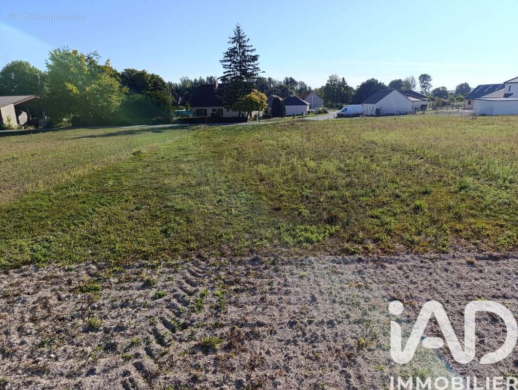 Photo 2 - Terrain à VAUDESINCOURT