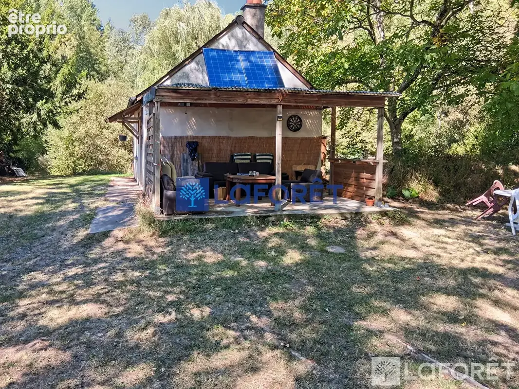 Photo Terrain à Sache au prix de 68 000€