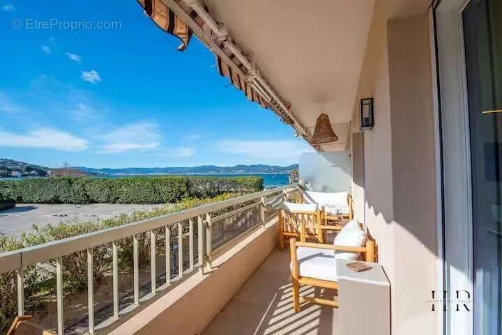 Appartement à SAINT-TROPEZ