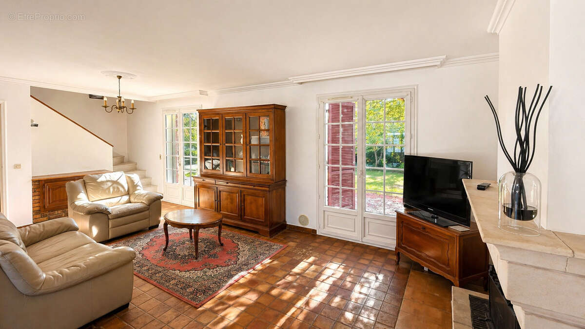 Maison à MANTES-LA-JOLIE