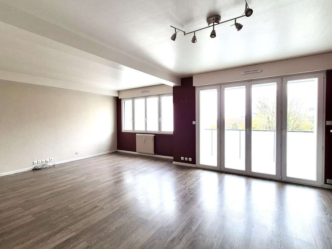 Appartement à TALANT