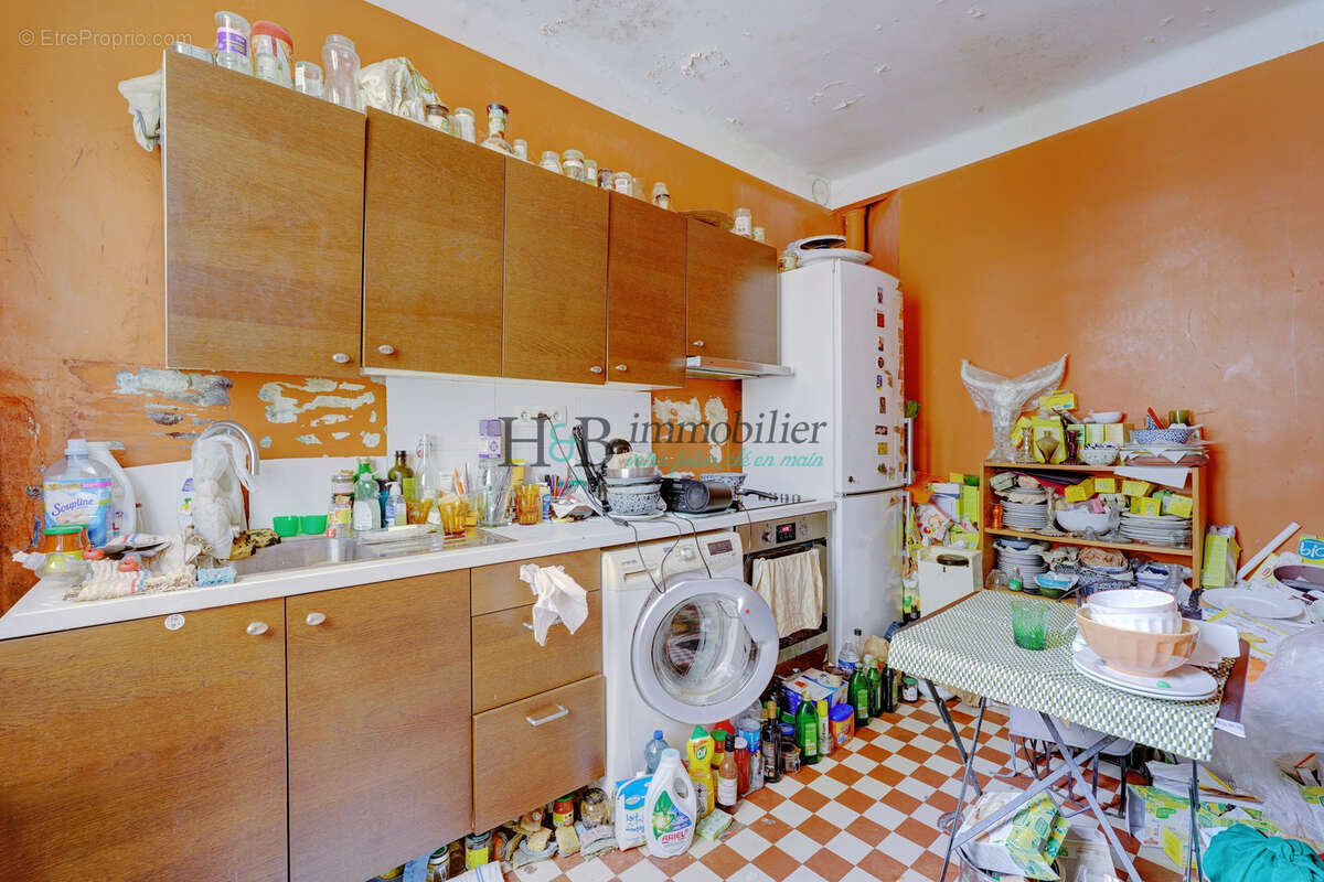 Appartement à PARIS-11E